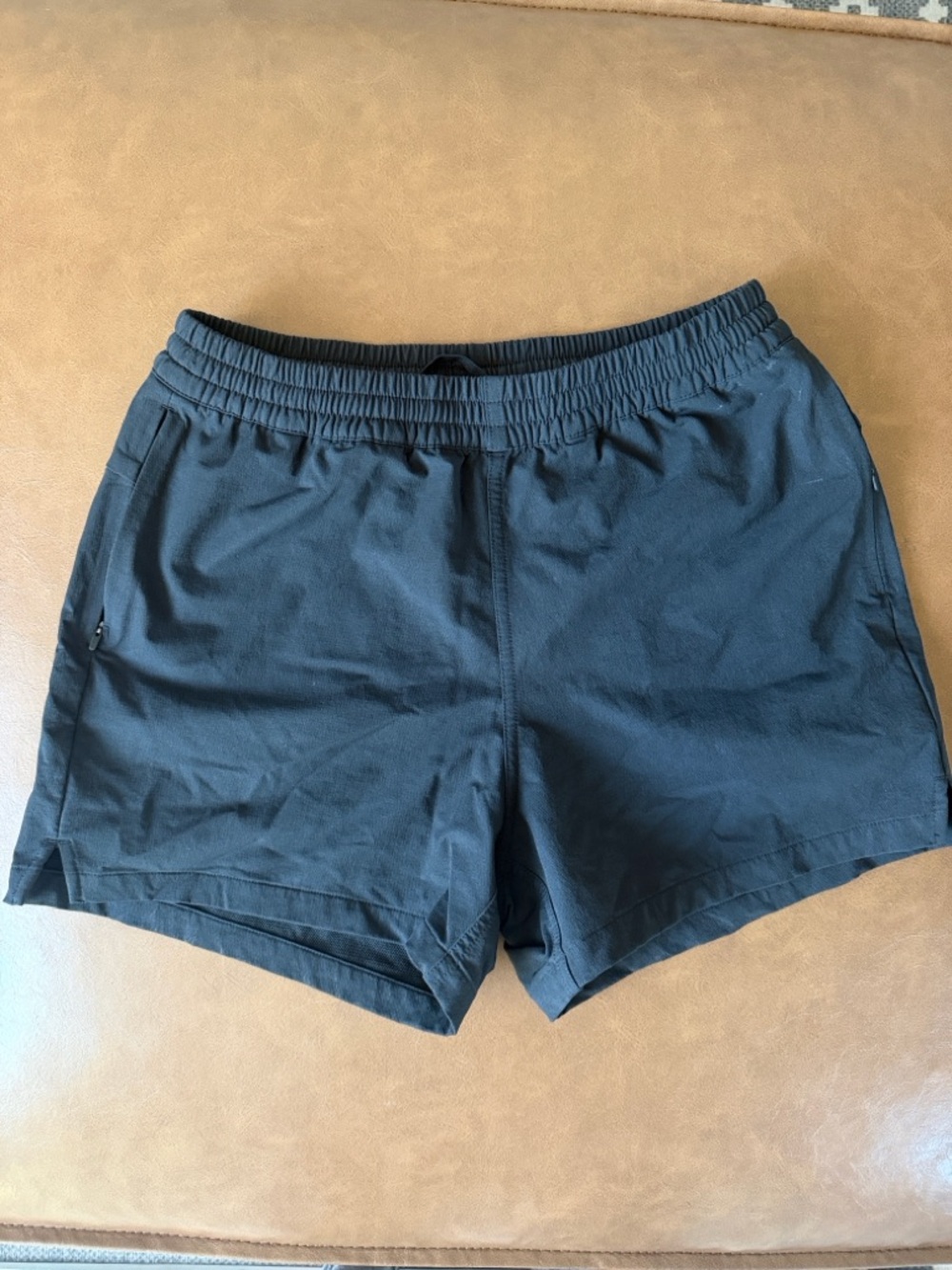 Outdoor Voices Black Elastic-Waist Athletic Shorts
